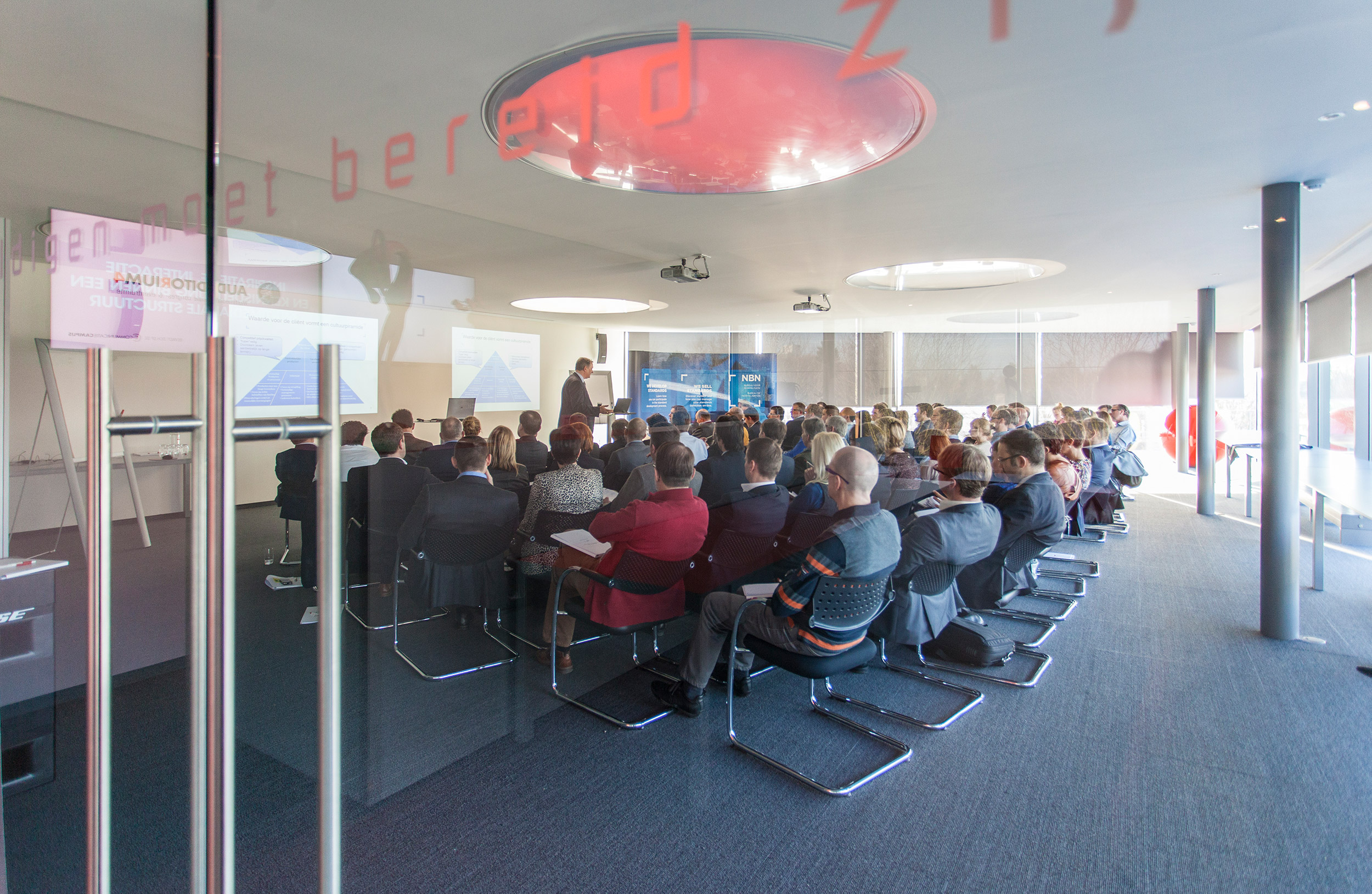 Event in de multimediazaal