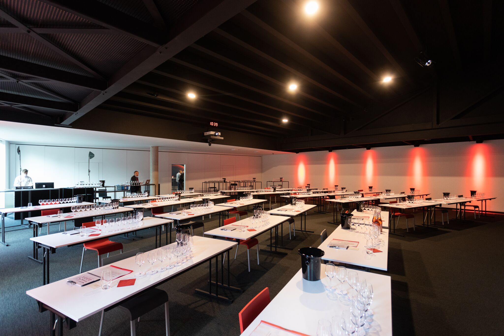 Schoolopstelling AuditoRium4 RodeBol Events
