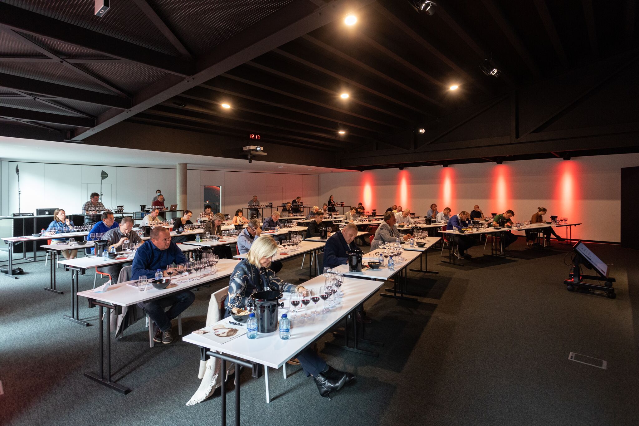Schoolopstelling AuditoRium4 RodeBol Events